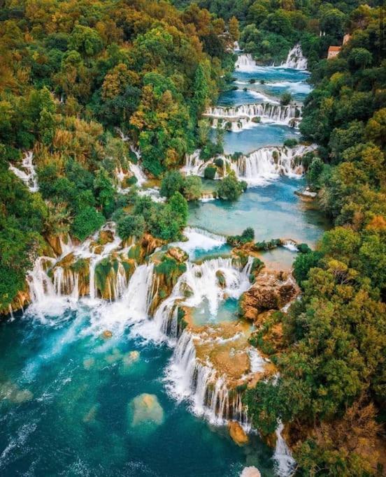 Peaceful House In Nature Nearby National Park Krka Bristane Exterior photo